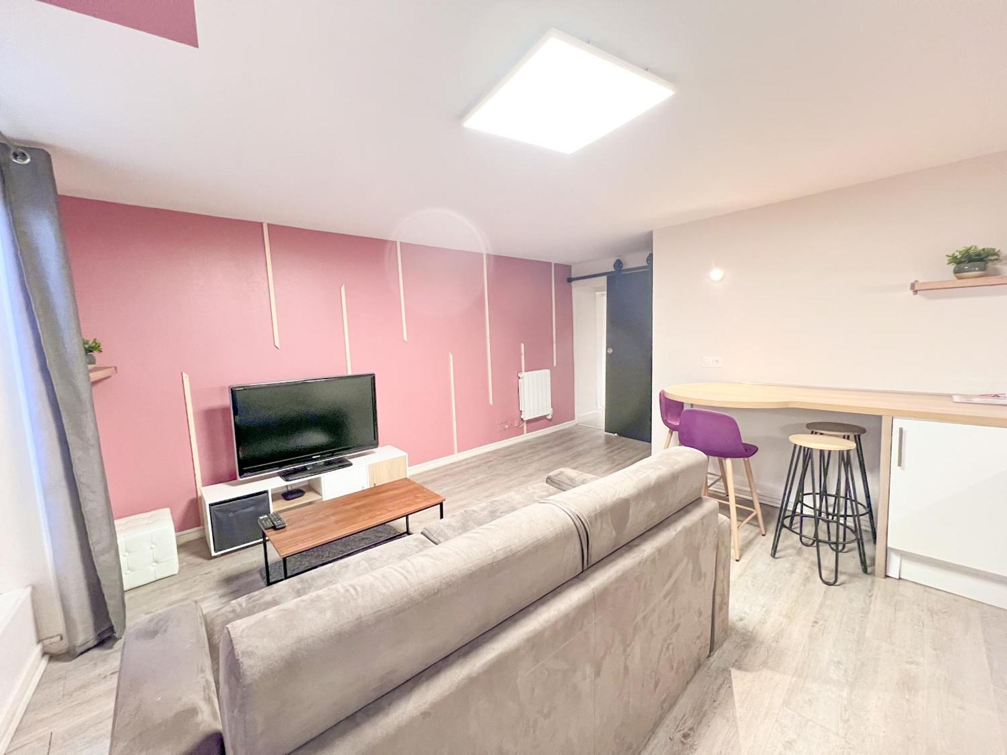Le Montaigne - Wifi Fibre- Coeur Du Centre Ville-Property Rental Nm Périgueux Eksteriør bilde