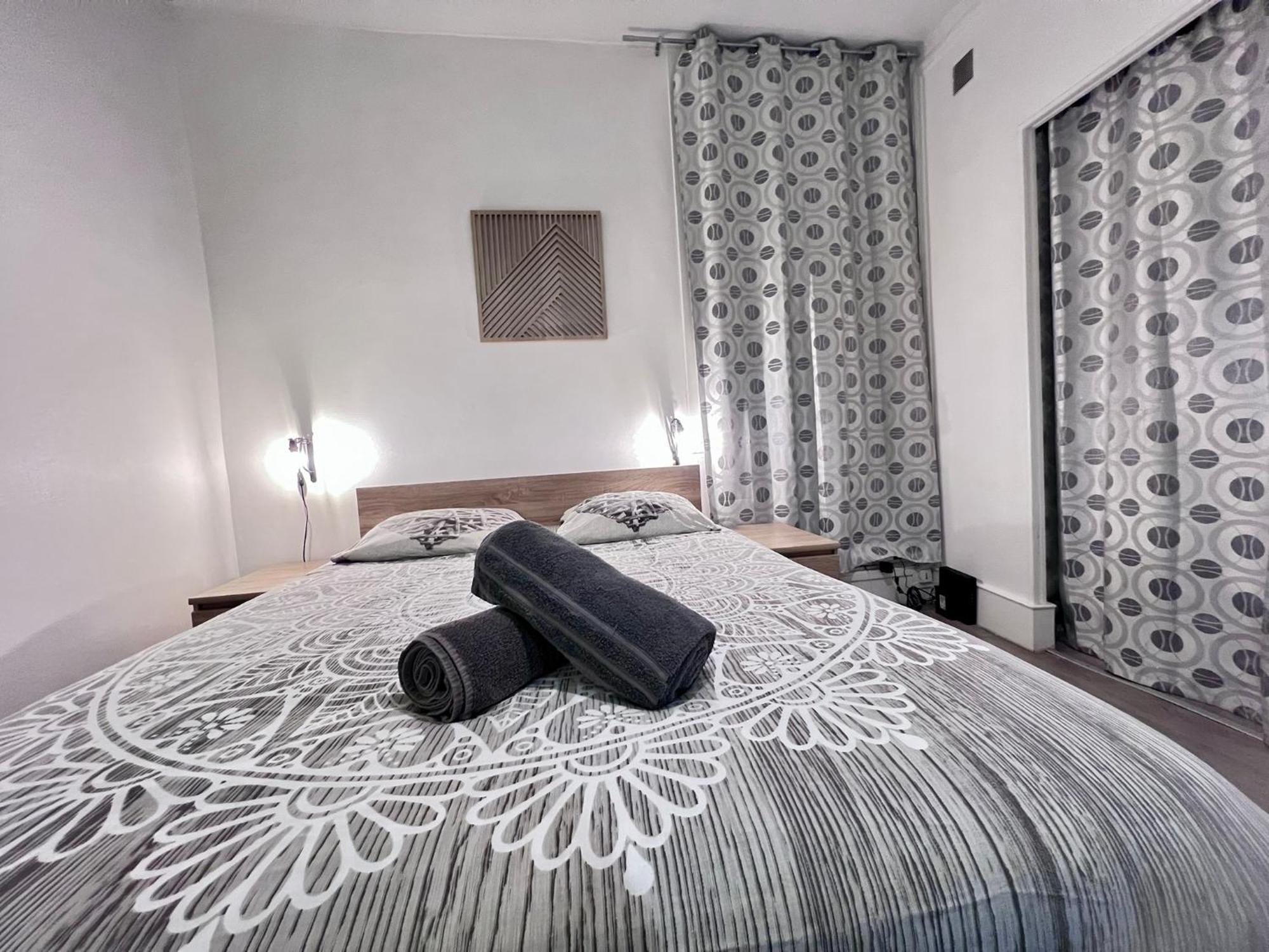 Le Montaigne - Wifi Fibre- Coeur Du Centre Ville-Property Rental Nm Périgueux Eksteriør bilde